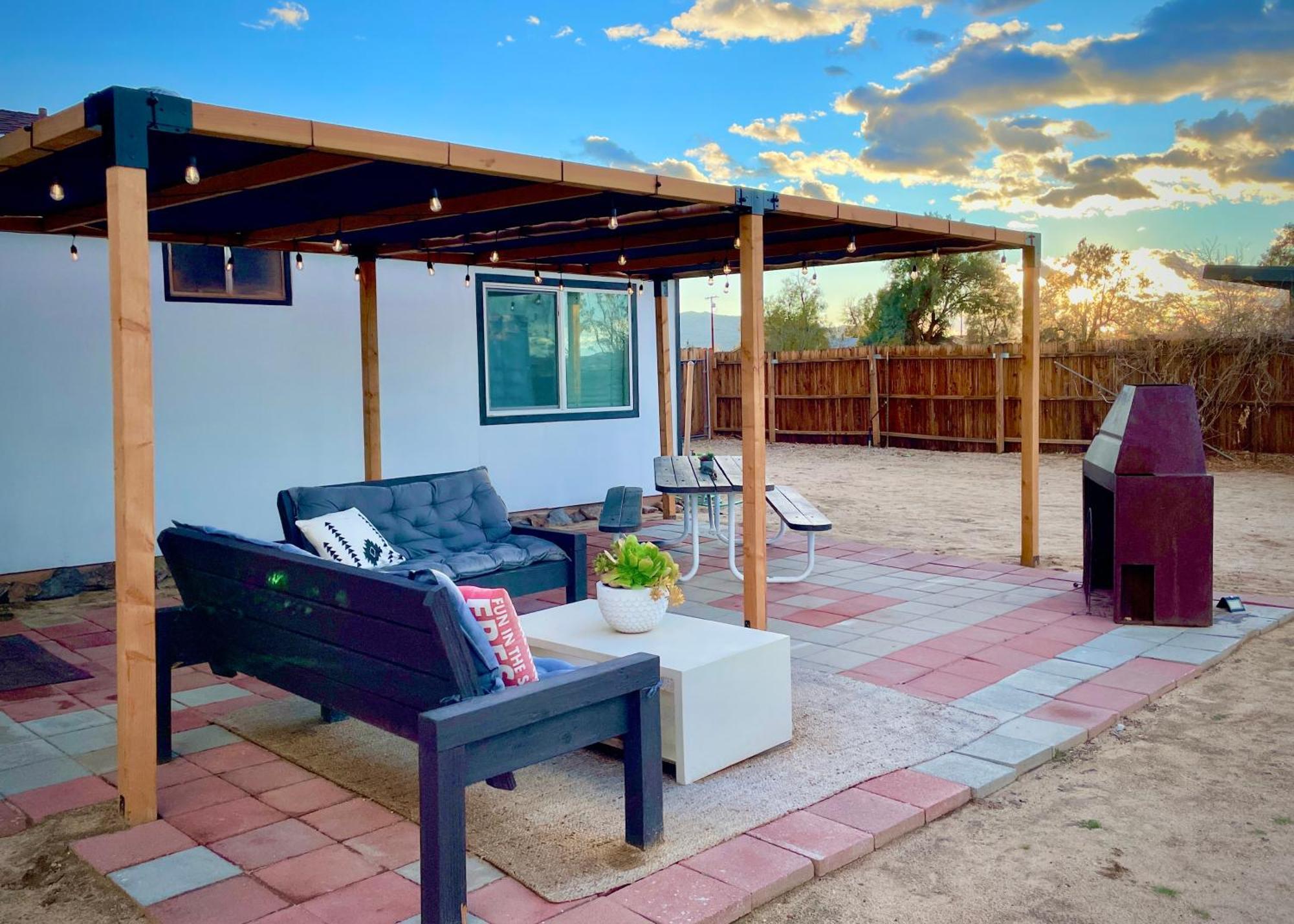 Twin Palms Desert Getaway - Jacuzzi, Fire Pit, Meditation Room & More Joshua Tree Exterior foto