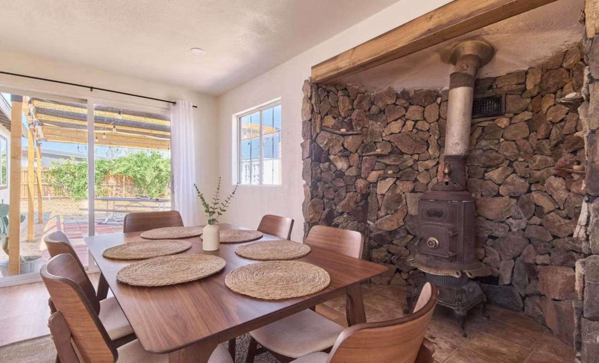 Twin Palms Desert Getaway - Jacuzzi, Fire Pit, Meditation Room & More Joshua Tree Exterior foto